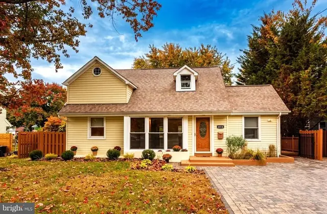 6810 Quander Rd, Alexandria