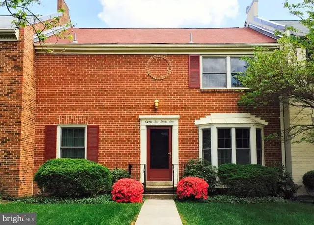 8531 Forrester Blvd, Springfield