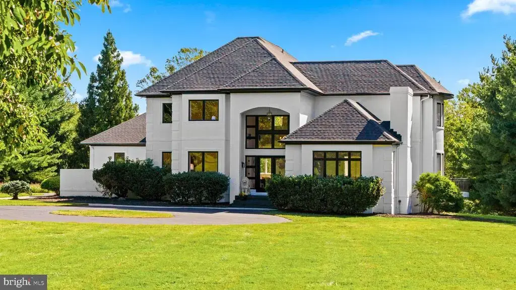 3 Foxcreek Ct, OWINGS MILLS