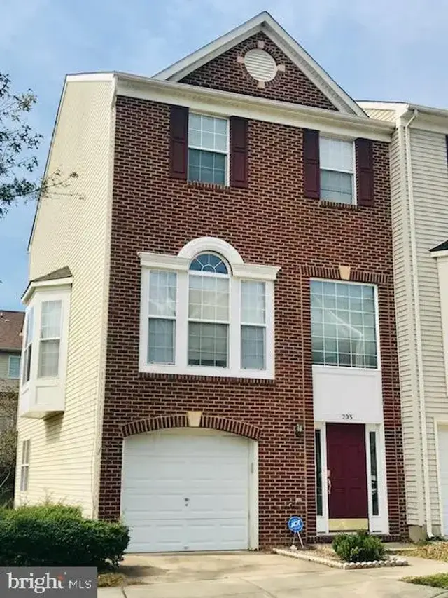 203 Langley Ct, Stafford