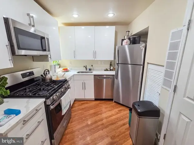 207 R St Nw #4, Washington