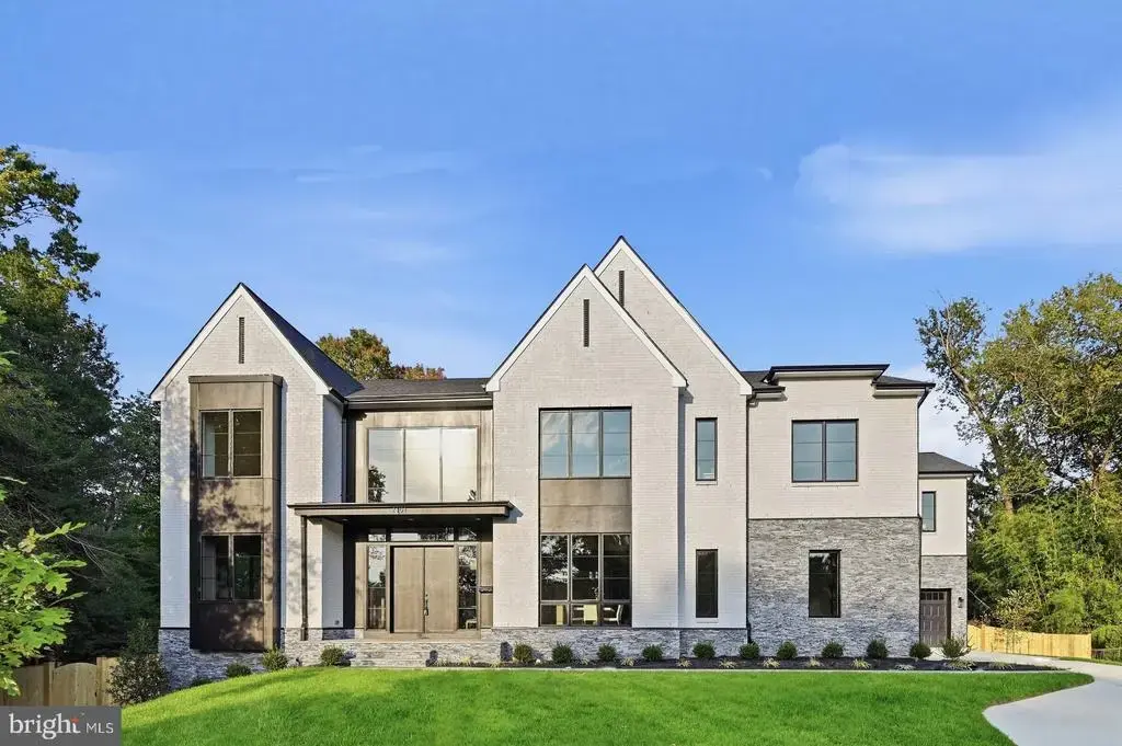 2101 Grayson Pl, FALLS CHURCH