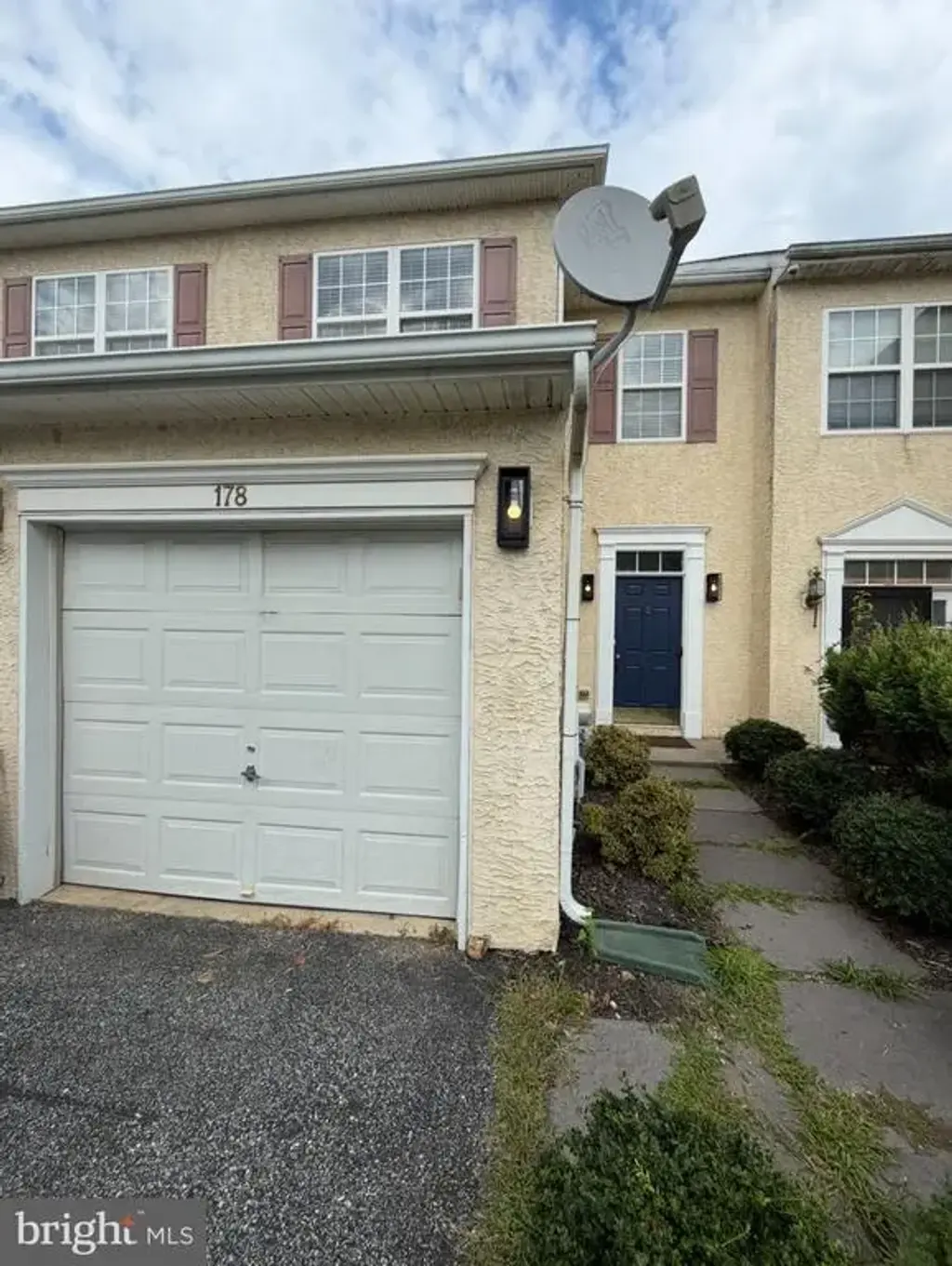 178 Gillespie Ave, MIDDLETOWN