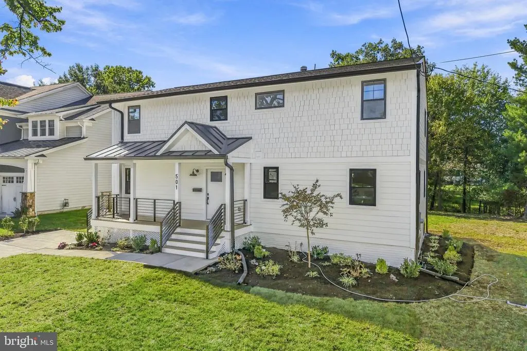 501 Delano Dr Se, VIENNA