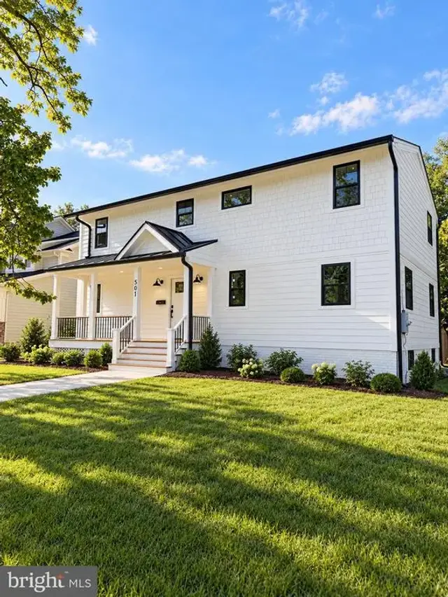 501 Delano Dr Se, Vienna
