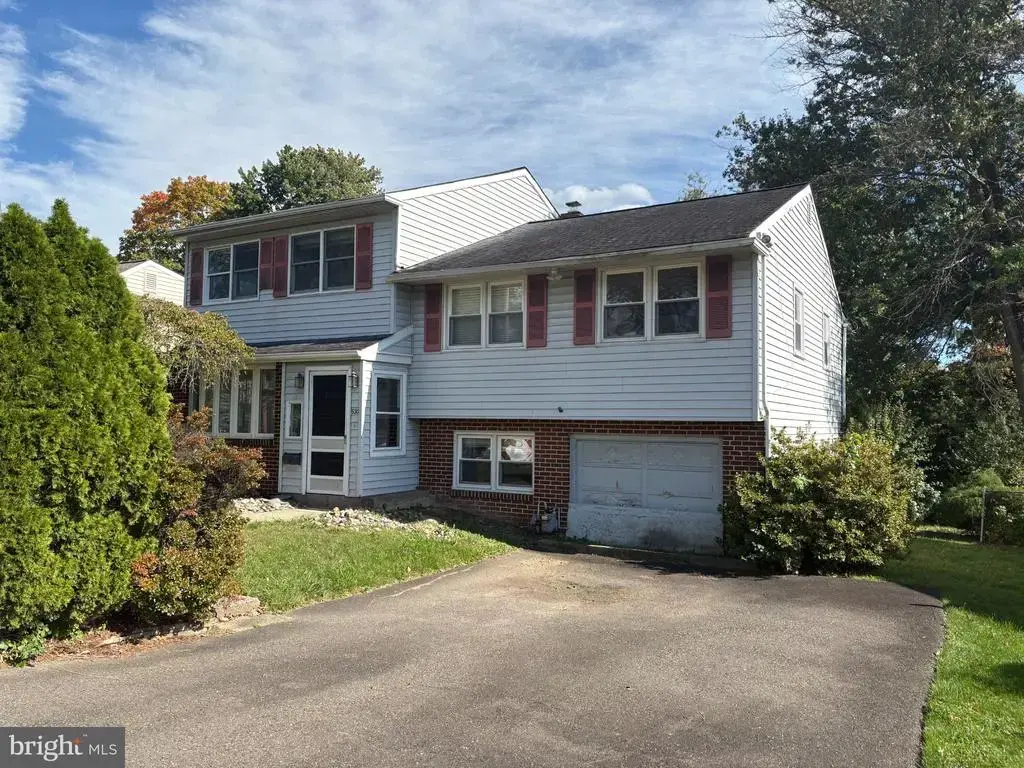 530 Inman Ter #, WILLOW GROVE