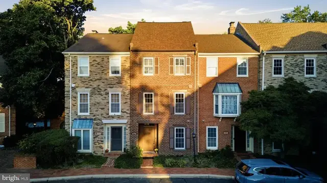 6703-e Washington Blvd #e, Arlington