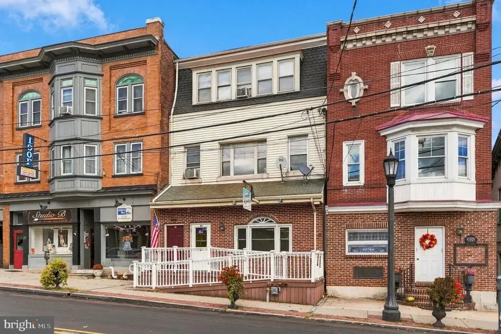 41- 43 E Philadelphia Ave, BOYERTOWN