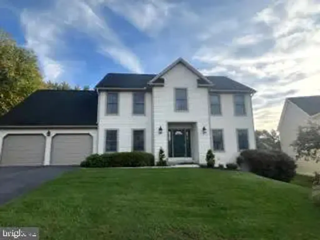 410 Hemlock Dr, NEW CUMBERLAND
