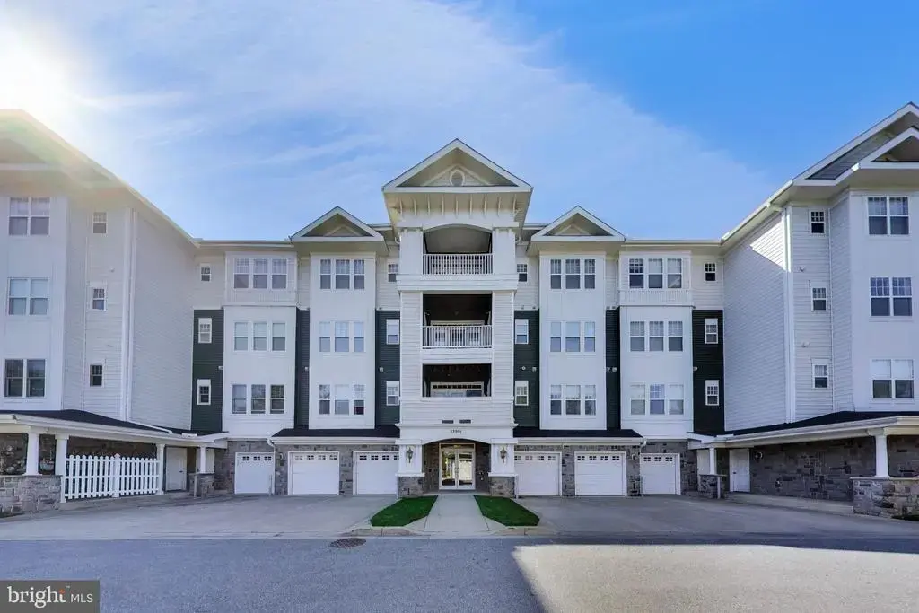 13901 Belle Chasse Blvd #215, LAUREL