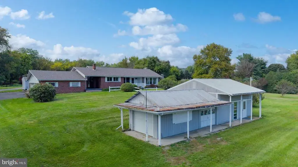 8842 S Susquehanna Trl, PORT TREVORTON
