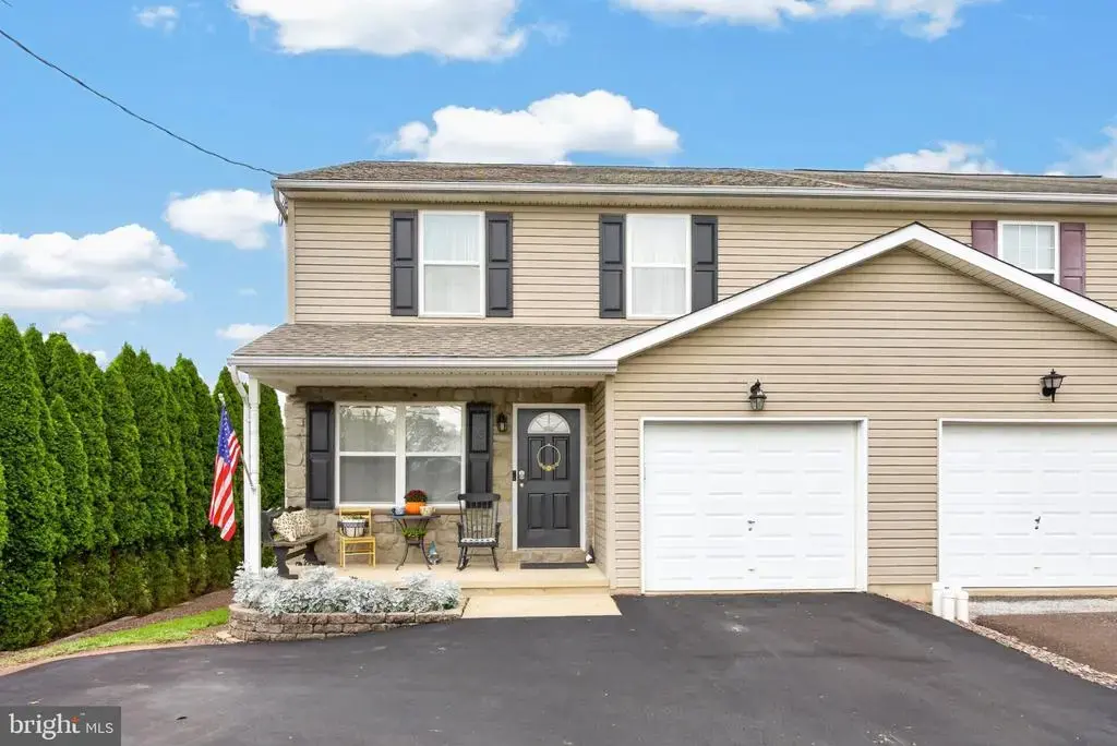 720 Montgomery Ave #, PENNSBURG