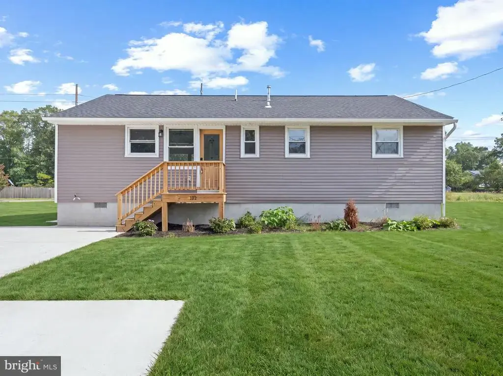 102 Wisteria St, EGG HARBOR TOWNSHIP