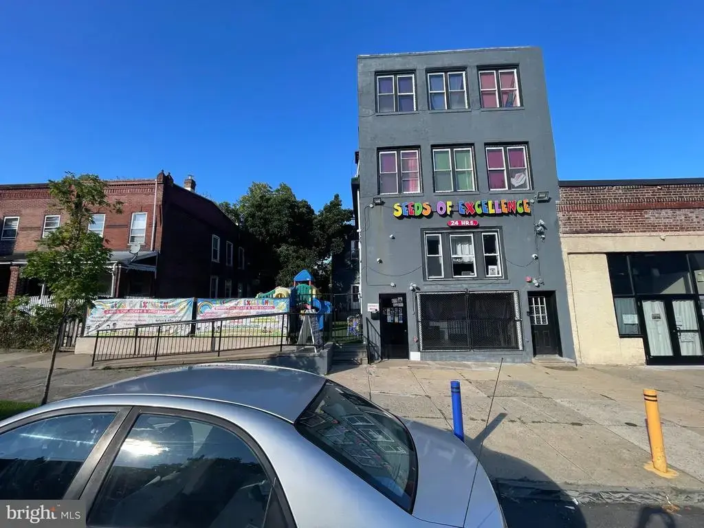 5015 Wayne Ave, PHILADELPHIA