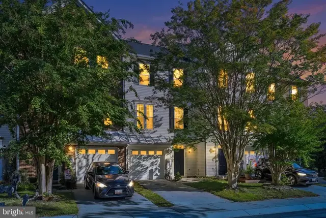 226 Old Coach Ct, Pasadena