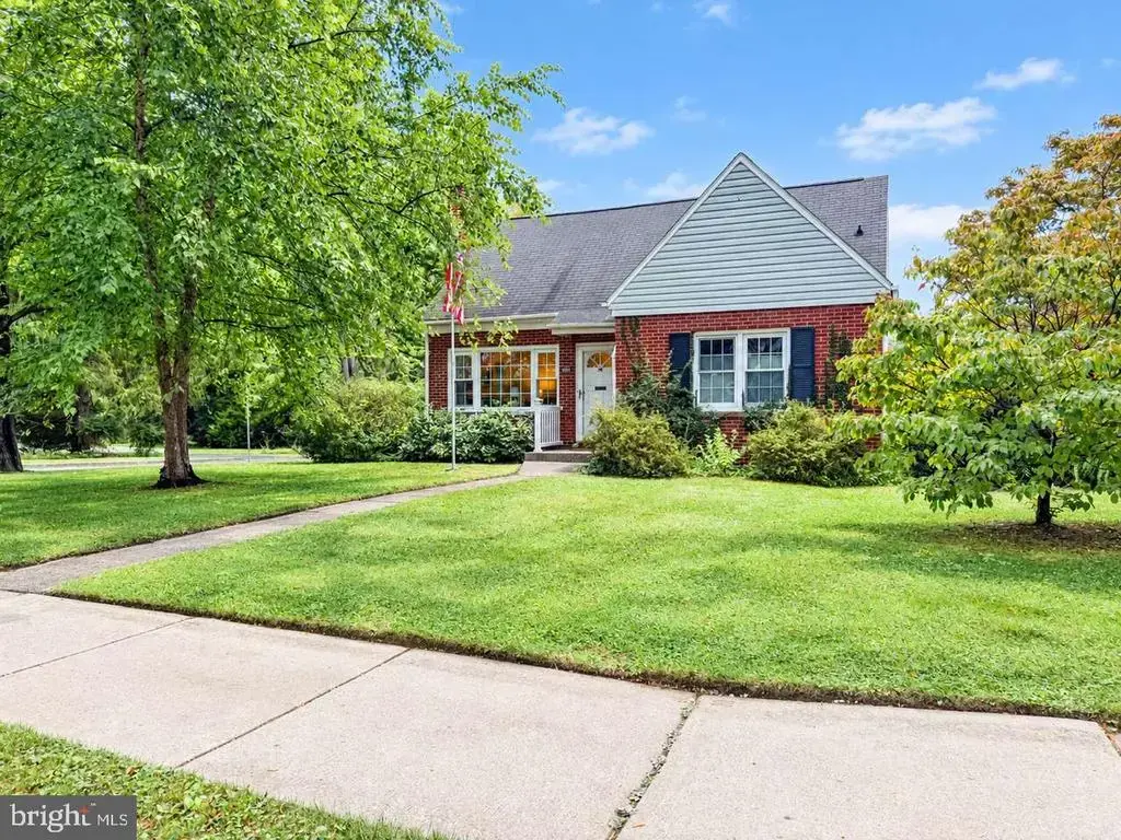 1401 S Pugh St, STATE COLLEGE