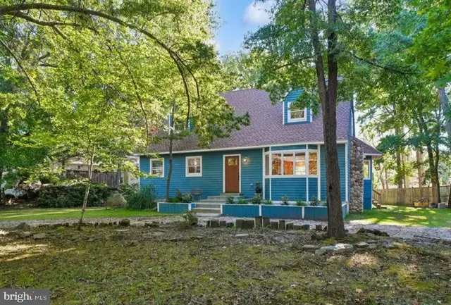 1245 Creek Dr, Annapolis