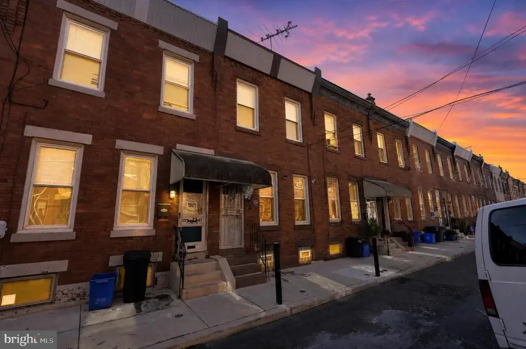 3045 Livingston St, PHILADELPHIA