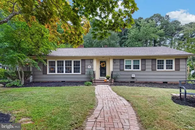1409 Frederick Ave, Salisbury