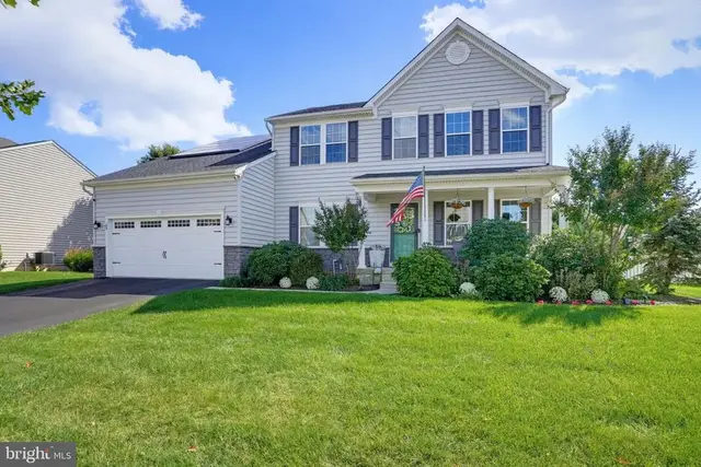 69 Kirkcaldy Ln, Middletown