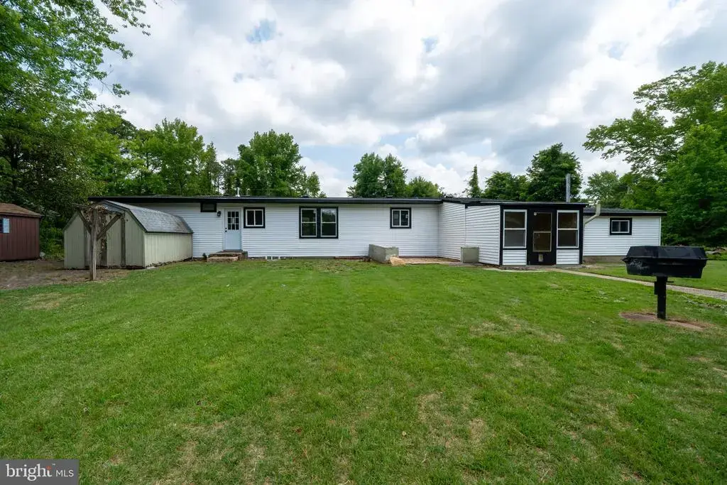 5904 Cloverleaf Dr, MAYS LANDING