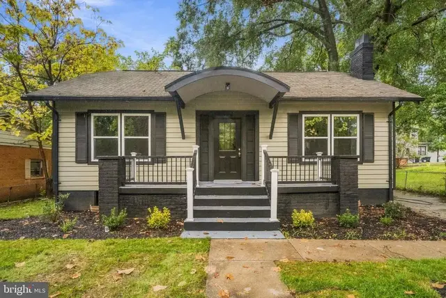 303 67th Pl, Capitol Heights