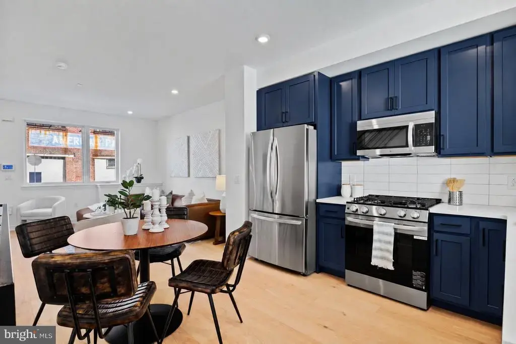2116 E Rush St, PHILADELPHIA