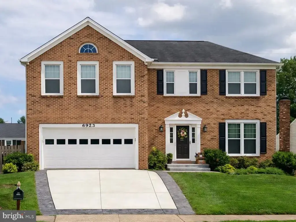 6923 Confederate Ridge Ln, CENTREVILLE