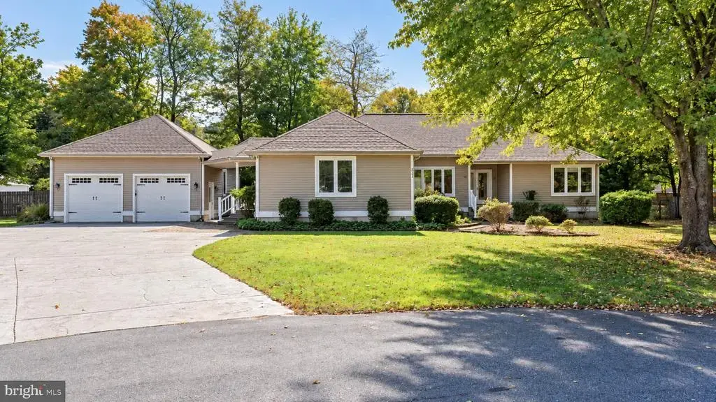 211 Woodlands Ct, DAGSBORO