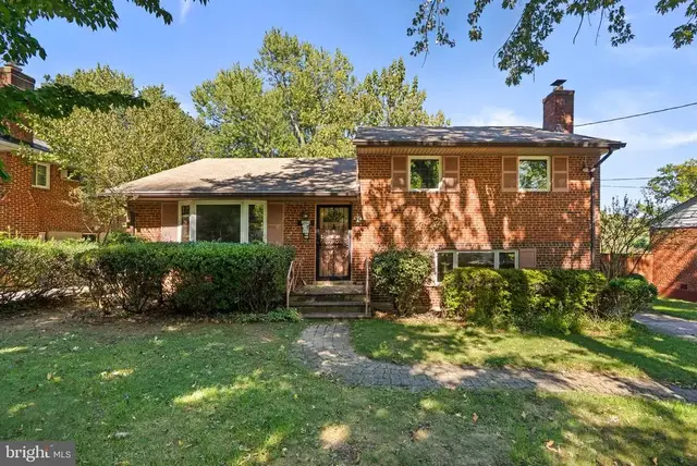 4819 Ertter Dr, Rockville