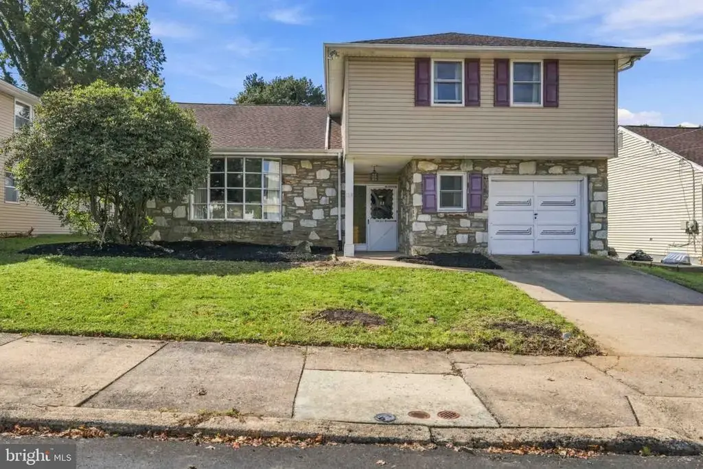 1116 Hower Ln, PHILADELPHIA