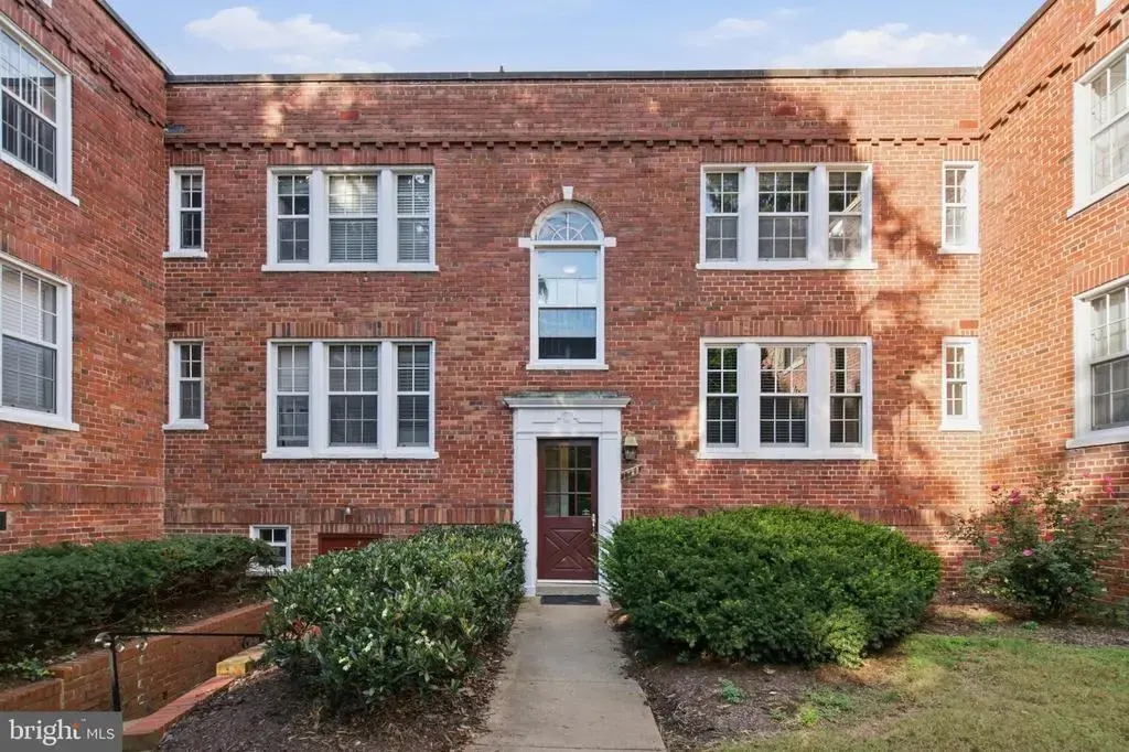 1728 N Queens Ln #3-181, ARLINGTON