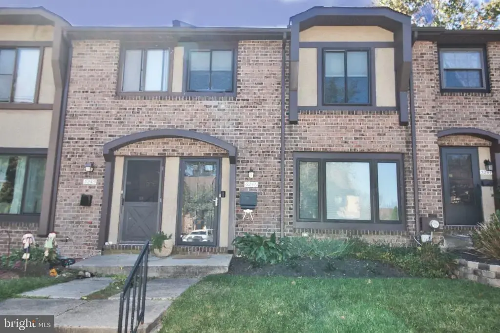 3246 Durham Pl #e, HOLLAND