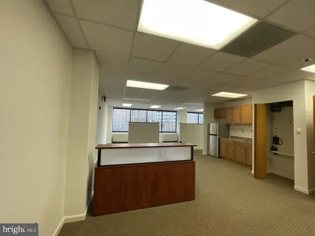 1110 Bonifant St #220, Silver Spring