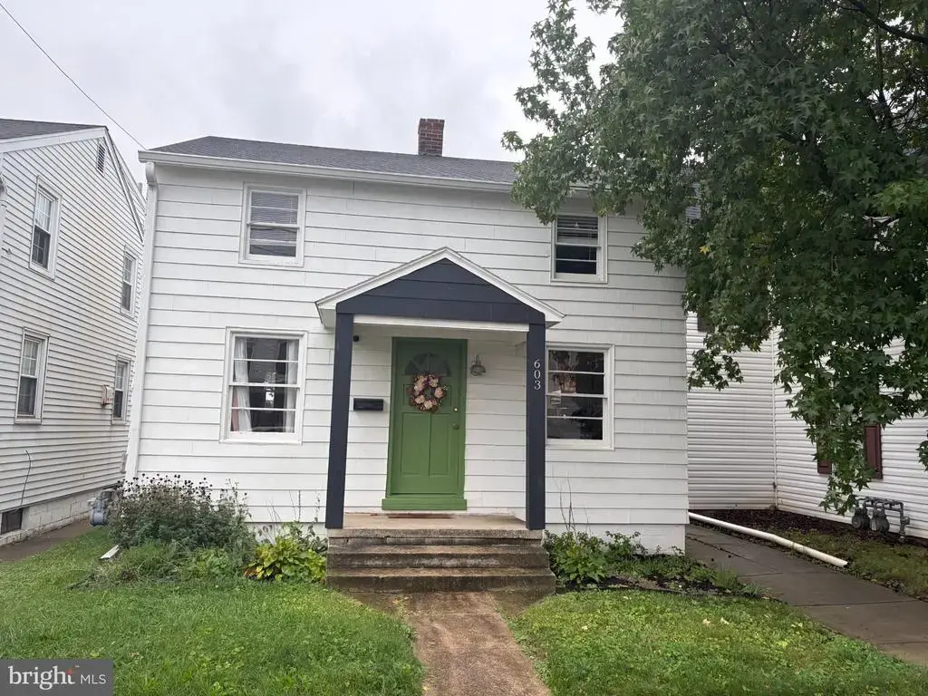 603 E Middle St, HANOVER