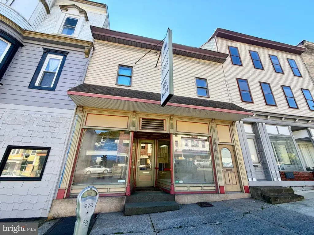 1022 W Centre St, ASHLAND