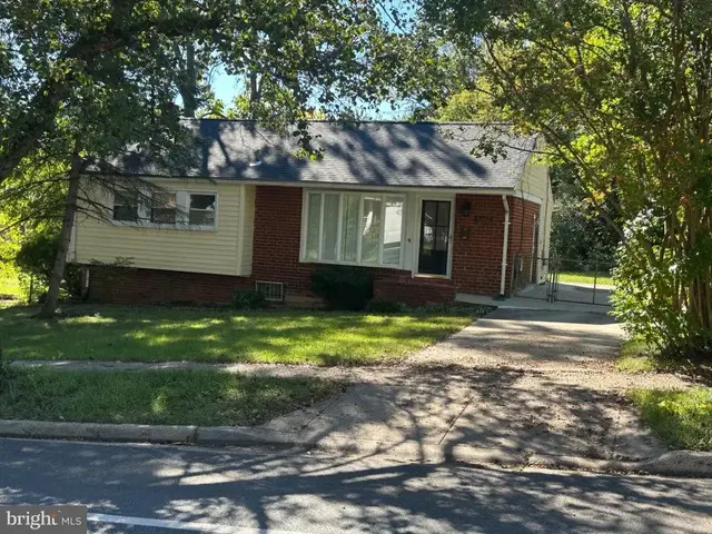 6402 Lamont Dr, Hyattsville