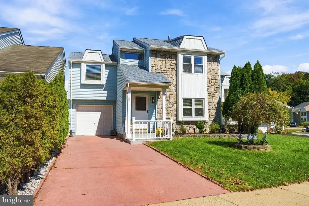 97 Winchester Dr, HIGHTSTOWN