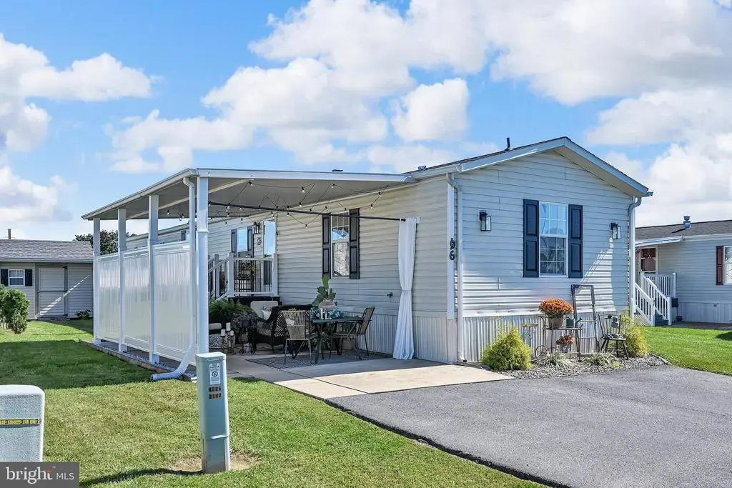 1300 E Kercher Ave #96, MYERSTOWN