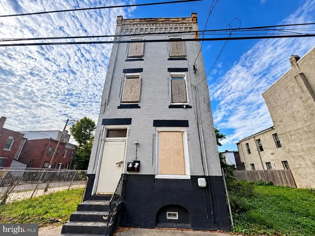 2602 W Montgomery Ave, PHILADELPHIA