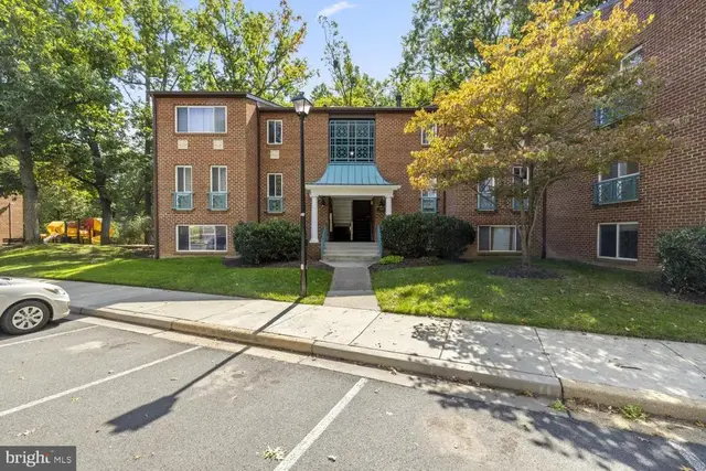 11815 Breton Ct #12b, Reston
