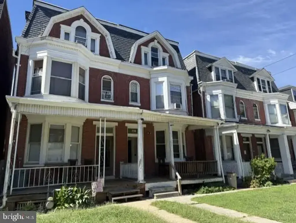 736 S Queen St, YORK
