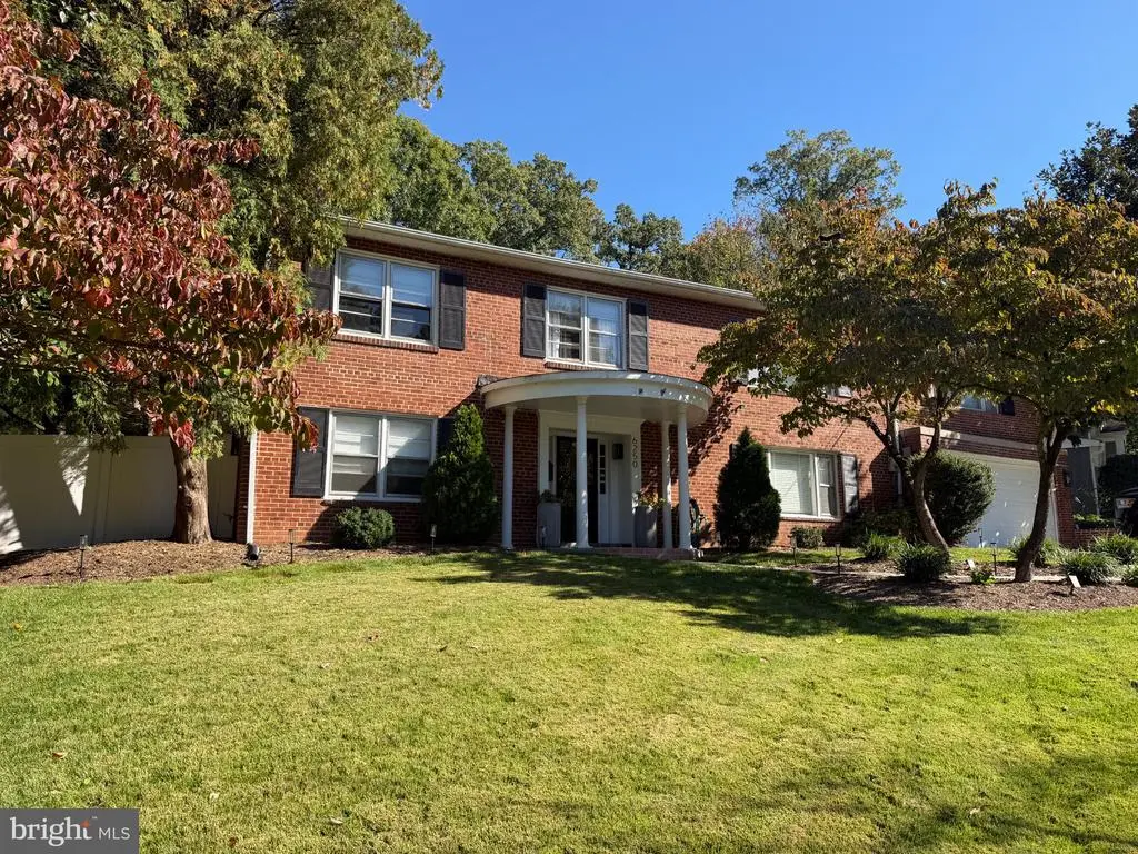 6250 Diamond Dr, FALLS CHURCH