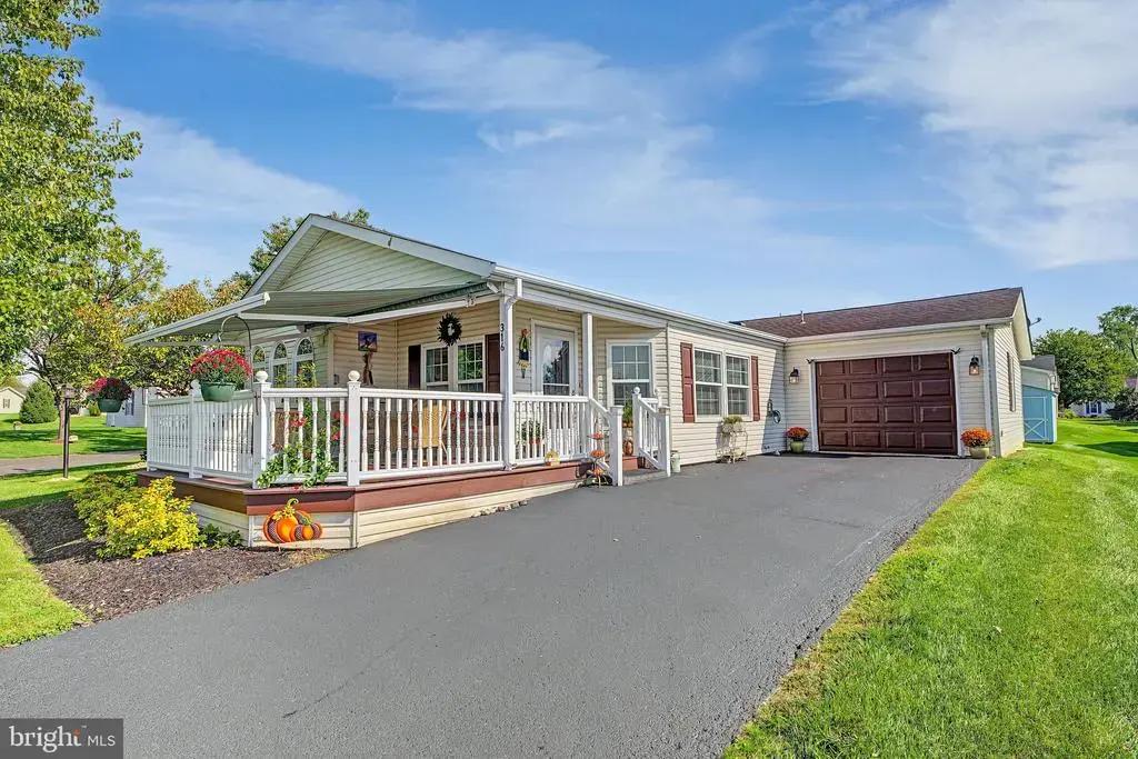 316 Blackberry Cir, NEW HOPE