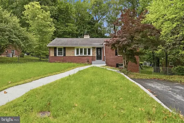 4915 Sharon Rd, Temple Hills