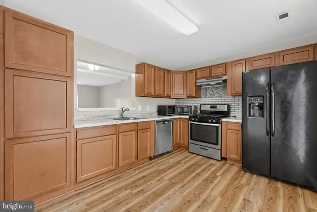 910 Southern Ave Se #1, Washington