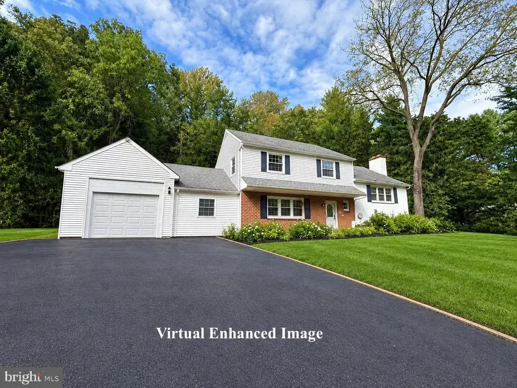 1223 Hall Rd, WEST CHESTER
