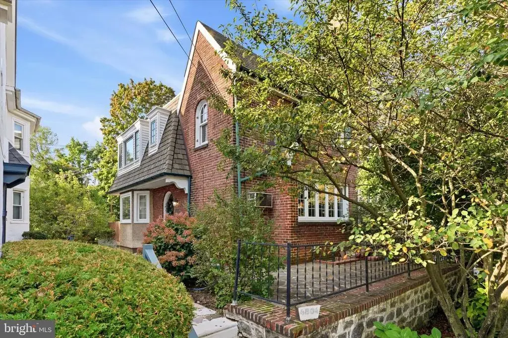 4804 Conshohocken Ave, PHILADELPHIA