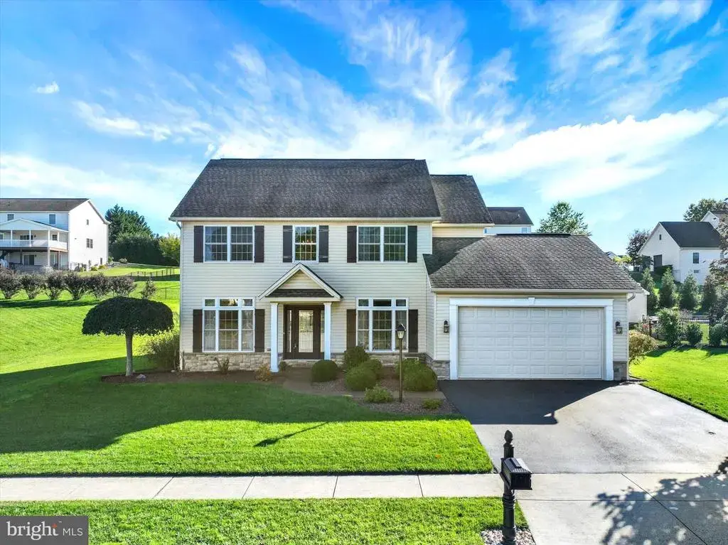 3929 Trayer Ln, MECHANICSBURG