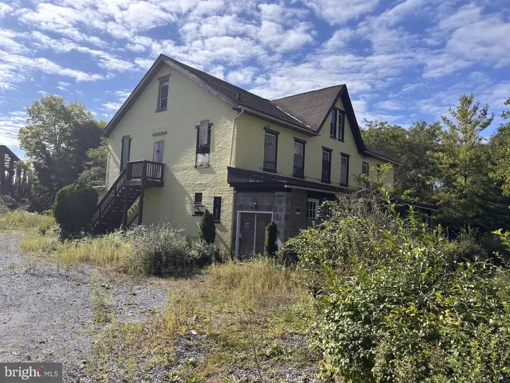 901 Shanois St, HARRISBURG